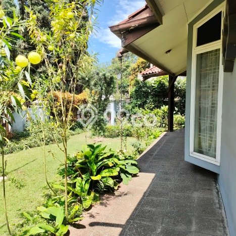 KESEMPATAN TERBAIK! Rumah Nyaman area Sukasari, Luas 999m2m² LB 580m2m² KESEMPATAN TERBAIK! Rumah Nyaman area Sukasari, Luas 999m2m² LB 580m2m²