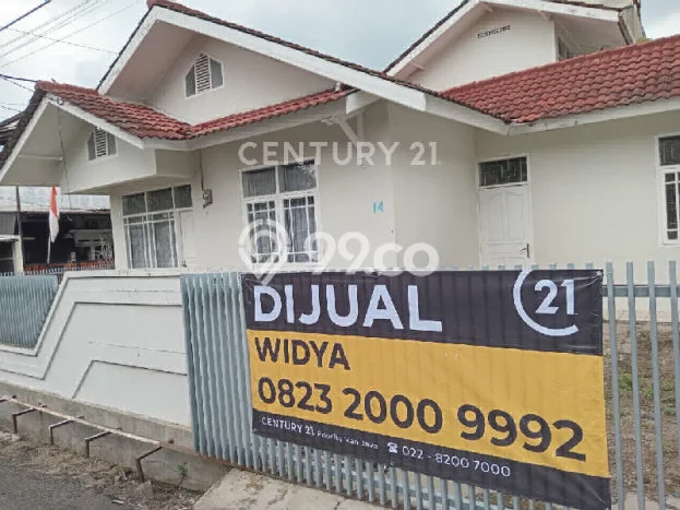 PROPERTI PILIHAN! Rumah Asri area Cimahi Selatan, Luas 208m2m² Bangunan 100m2m² PROPERTI PILIHAN! Rumah Asri area Cimahi Selatan, Luas 208m2m² Bangunan 100m2m²