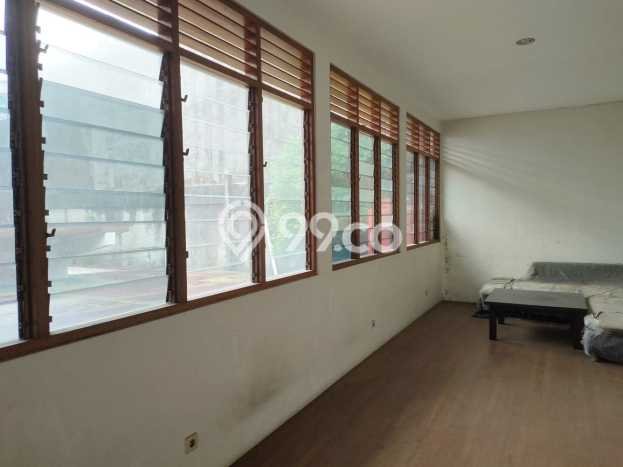 Hunian Elit LB 420m2 Siap Pakai Desain Elegan di Setra Sari, Bandung Hunian Elit LB 420m2 Siap Pakai Desain Elegan di Setra Sari, Bandung