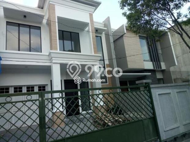 DIJUAL CEPAT! Rumah Nyaman di Batununggal, Bandung, LT 200m² LB 270m² Bisa Nego! DIJUAL CEPAT! Rumah Nyaman di Batununggal, Bandung, LT 200m² LB 270m² Bisa Nego!