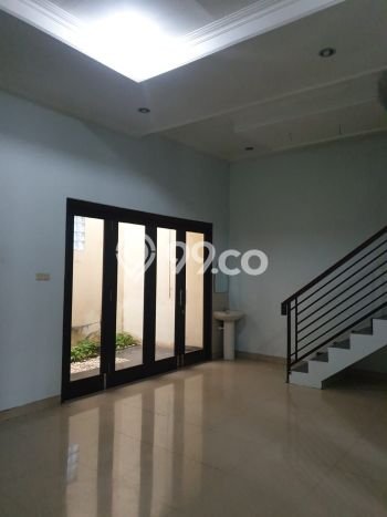 Ready to Use! Premium House LT 141m2 Desain Modern di Mekar Wangi Ready to Use! Premium House LT 141m2 Desain Modern di Mekar Wangi