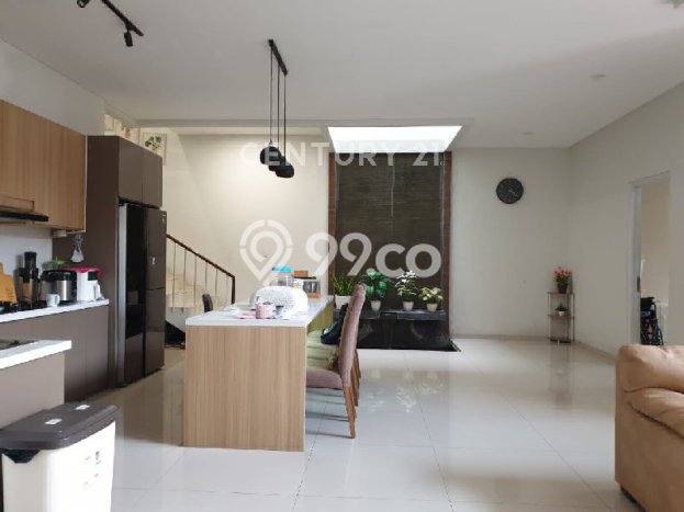 Dijual Rumah Luas Elegan Dengan View Eksklusif di Turangga, Bandung Dijual Rumah Luas Elegan Dengan View Eksklusif di Turangga, Bandung