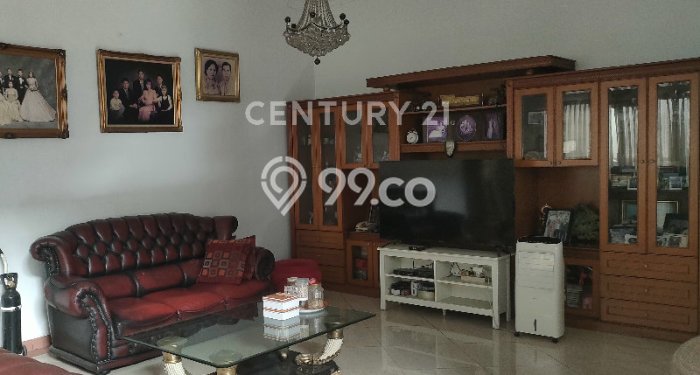 Rumah Mewah LB 500m2 Siap Huni Desain Elegan di Pajajaran, Bandung Rumah Mewah LB 500m2 Siap Huni Desain Elegan di Pajajaran, Bandung