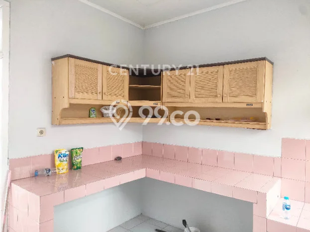 PROPERTI PILIHAN! Rumah Asri area Cimahi Selatan, Luas 208m2m² Bangunan 100m2m² PROPERTI PILIHAN! Rumah Asri area Cimahi Selatan, Luas 208m2m² Bangunan 100m2m²