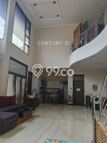 Dijual Rumah Mewah Elegan Dengan View Cantik di Setra Sari, Bandung Dijual Rumah Mewah Elegan Dengan View Cantik di Setra Sari, Bandung