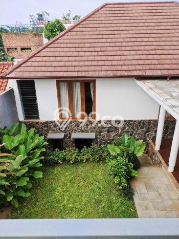 Dijual Rumah Luas Elegan Dengan View Eksklusif di Pondok Kelapa, Jakarta Timur Dijual Rumah Luas Elegan Dengan View Eksklusif di Pondok Kelapa, Jakarta Timur