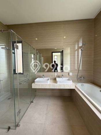 Jual Rumah Mewah Megah Dengan View Cantik di Summarecon Bekasi, Bekasi Jual Rumah Mewah Megah Dengan View Cantik di Summarecon Bekasi, Bekasi