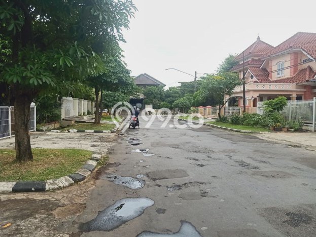 Hunian Mewah LB 196m2 Siap Pakai Desain Elegan di Kemang Pratama, Bekasi Hunian Mewah LB 196m2 Siap Pakai Desain Elegan di Kemang Pratama, Bekasi