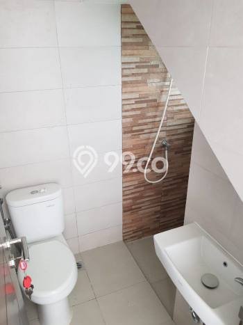 Jual Rumah Modern 2 KT di Summarecon Bekasi, Bekasi Jual Rumah Modern 2 KT di Summarecon Bekasi, Bekasi
