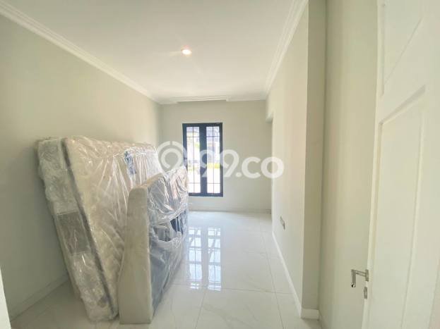 Rumah Elit Modern Siap Huni di Summarecon Crown Gading Bekasi Rumah Elit Modern Siap Huni di Summarecon Crown Gading Bekasi