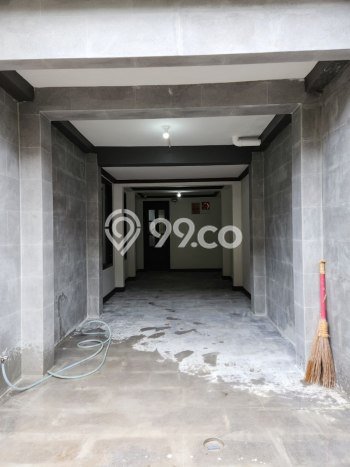 Rumah Mewah LB 400m2 Siap Pakai Desain Elegan di Pondok Bambu, Jakarta Timur Rumah Mewah LB 400m2 Siap Pakai Desain Elegan di Pondok Bambu, Jakarta Timur