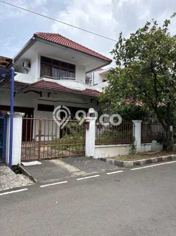 Dijual Rumah Luas Megah Dengan View Cantik di Rawamangun, Jakarta Timur Dijual Rumah Luas Megah Dengan View Cantik di Rawamangun, Jakarta Timur