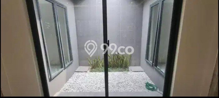 Rumah Mewah LB 266m2 Siap Pakai Desain Elegan di Cipinang, Jakarta Timur Rumah Mewah LB 266m2 Siap Pakai Desain Elegan di Cipinang, Jakarta Timur