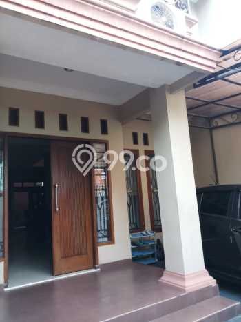 Dijual Rumah Premium dengan Fasilitas Sekitar Komplit di Matraman, Jakarta Timur Dijual Rumah Premium dengan Fasilitas Sekitar Komplit di Matraman, Jakarta Timur