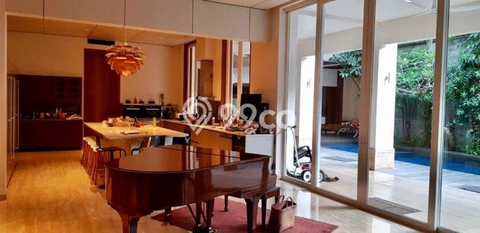 Hunian Mewah LB 1300m2 Siap Huni Desain Elegan di Antasari, Jakarta Selatan Hunian Mewah LB 1300m2 Siap Huni Desain Elegan di Antasari, Jakarta Selatan