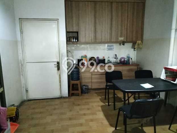 Gudang Bagus Dijual LB 162m2 Lokasi Strategis Jakarta Barat Area Cocok untuk Bisnis Gudang Bagus Dijual LB 162m2 Lokasi Strategis Jakarta Barat Area Cocok untuk Bisnis