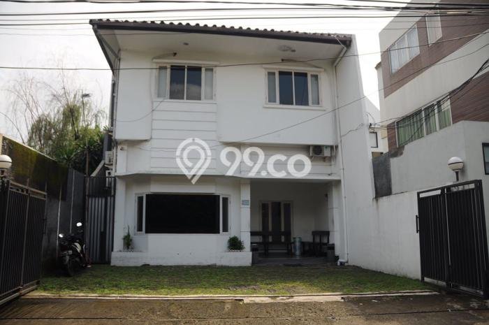 Dijual Rumah Luas Megah Dengan View Cantik di Pejaten, Jakarta Selatan Dijual Rumah Luas Megah Dengan View Cantik di Pejaten, Jakarta Selatan