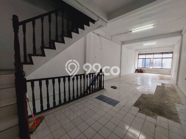 Untuk Dijual! Ruko di Bandengan Jakarta Utara LT 68m2 / LB 224m2 Kawasan Bisnis Untuk Dijual! Ruko di Bandengan Jakarta Utara LT 68m2 / LB 224m2 Kawasan Bisnis
