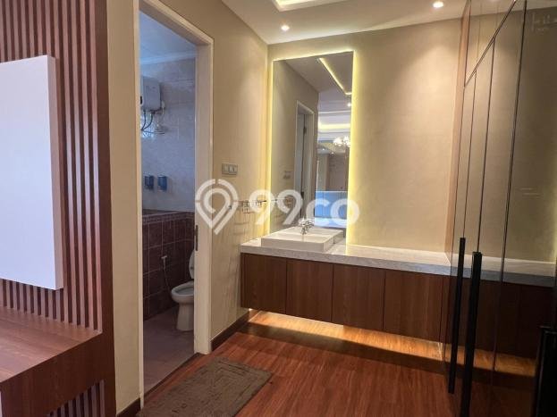 Siap Huni Rumah Mewah 5 Kamar di Kelapa Gading Dekat ke Mana Pun Siap Huni Rumah Mewah 5 Kamar di Kelapa Gading Dekat ke Mana Pun