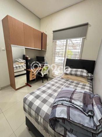 Rumah Mewah Siap Huni LT 160m2 di Cengkareng, Jakarta Barat Rumah Mewah Siap Huni LT 160m2 di Cengkareng, Jakarta Barat