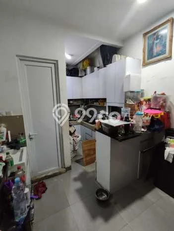 Rumah Luas Asri 4 KT Siap Pakai di Sunter Jakarta Utara Rumah Luas Asri 4 KT Siap Pakai di Sunter Jakarta Utara