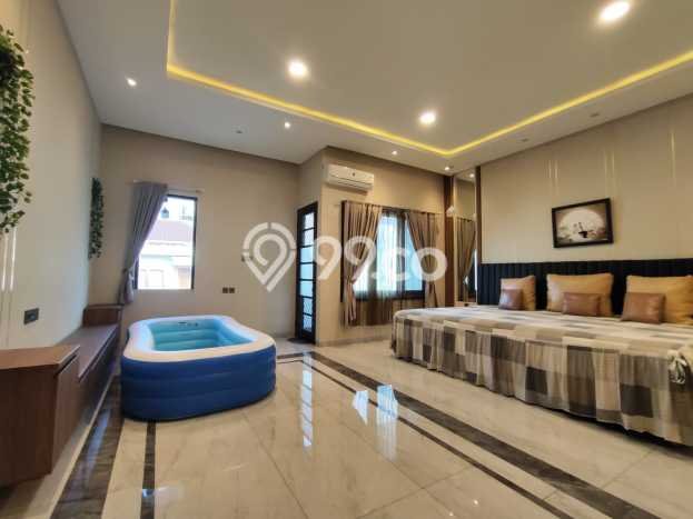 Rumah Luxury Modern Tanpa Renovasi di Permata Buana Jakarta Barat Rumah Luxury Modern Tanpa Renovasi di Permata Buana Jakarta Barat