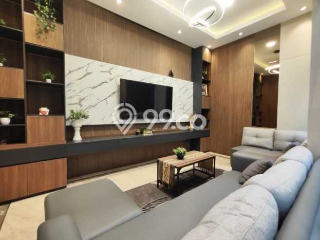 Rumah Luxury Modern Tanpa Renovasi di Permata Buana Jakarta Barat Rumah Luxury Modern Tanpa Renovasi di Permata Buana Jakarta Barat