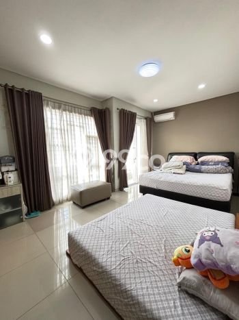 Rumah Mewah Siap Huni LT 160m2 di Cengkareng, Jakarta Barat Rumah Mewah Siap Huni LT 160m2 di Cengkareng, Jakarta Barat