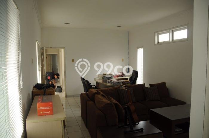 Dijual Rumah Luas Megah Dengan View Cantik di Pejaten, Jakarta Selatan Dijual Rumah Luas Megah Dengan View Cantik di Pejaten, Jakarta Selatan