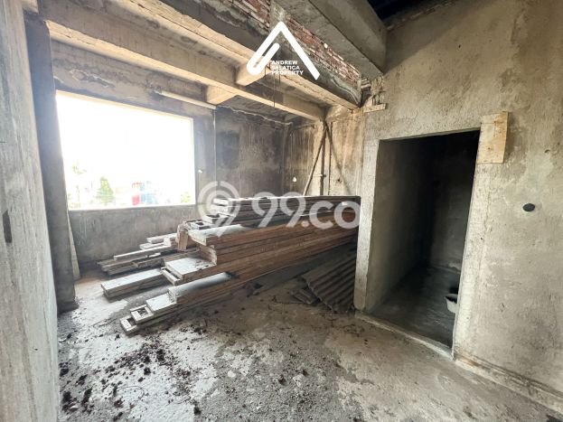 Ruko Bagus Dijual LB 1300m2 Lokasi Strategis Salatiga Area Cocok untuk Berbisnis Ruko Bagus Dijual LB 1300m2 Lokasi Strategis Salatiga Area Cocok untuk Berbisnis