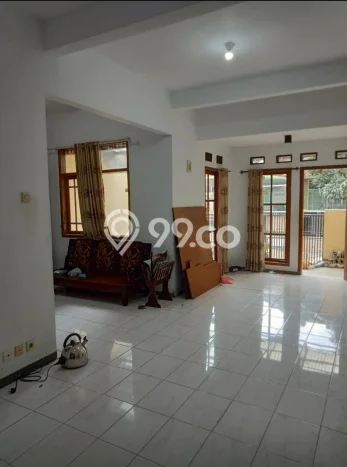 For Sale Hunian Rumah Nyaman 5 Kamar di Cimahi, Bandung For Sale Hunian Rumah Nyaman 5 Kamar di Cimahi, Bandung