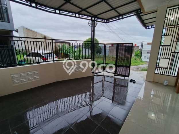 For Sale Hunian Rumah Nyaman 4 KT di Cihanjuang, Bandung For Sale Hunian Rumah Nyaman 4 KT di Cihanjuang, Bandung