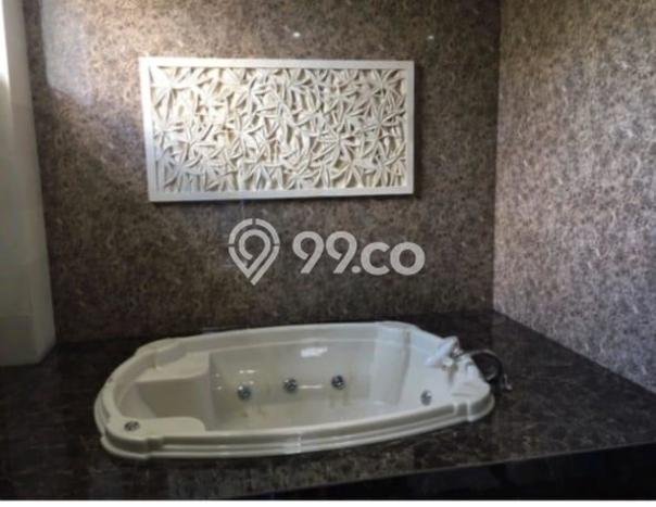 Ready to Use! Luxury House LT 1200m2 Desain Elegan di Batam Centre Ready to Use! Luxury House LT 1200m2 Desain Elegan di Batam Centre