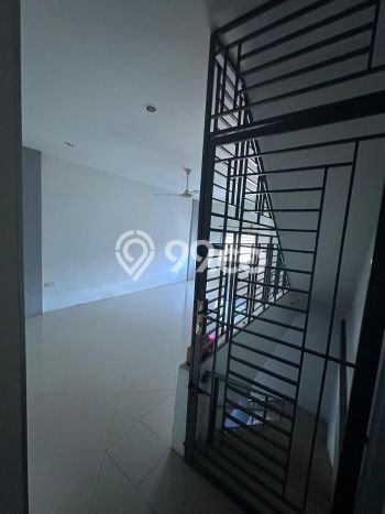 Ruko Dijual Lokasi Emas di Batu Ampar Luas 320m2 Ruko Dijual Lokasi Emas di Batu Ampar Luas 320m2