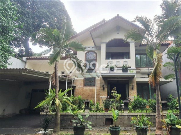 Siap Huni Hunian Elit 4 Kamar di Jagakarsa Dekat ke Mana Saja Siap Huni Hunian Elit 4 Kamar di Jagakarsa Dekat ke Mana Saja