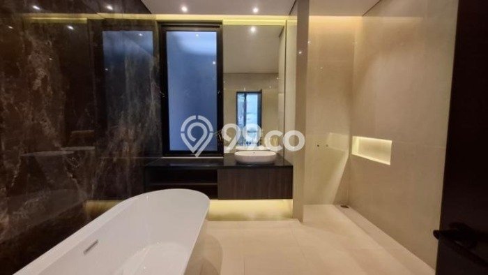 For Sale Rumah Mewah Exclusive di Pamulang, Tangerang Selatan For Sale Rumah Mewah Exclusive di Pamulang, Tangerang Selatan