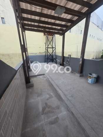 Rumah Elit Modern Tanpa Renovasi di Gading Serpong Tangerang Rumah Elit Modern Tanpa Renovasi di Gading Serpong Tangerang