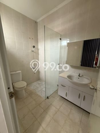 Jual Rumah Luas Megah Dengan View Cantik di Duta Garden, Jakarta Barat Jual Rumah Luas Megah Dengan View Cantik di Duta Garden, Jakarta Barat