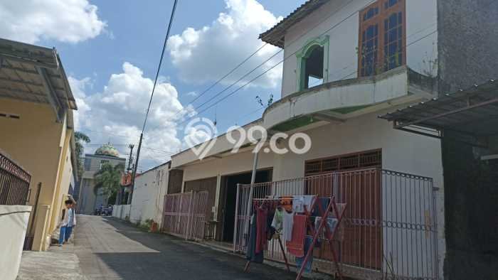 SPECIAL PROPERTY! Rumah area Delanggu, LT 204m² Bangunan 220m² SPECIAL PROPERTY! Rumah area Delanggu, LT 204m² Bangunan 220m²