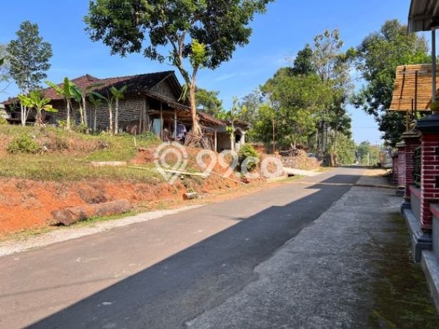 Lahan Dijual Lokasi Karangpandan, Karanganyar dengan Luas Tanah 513m2 dan Status SHM Lahan Dijual Lokasi Karangpandan, Karanganyar dengan Luas Tanah 513m2 dan Status SHM