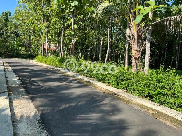 Tanah Kawasan Kerjo, Luas 1101m², Area Komersial Tanah Kawasan Kerjo, Luas 1101m², Area Komersial