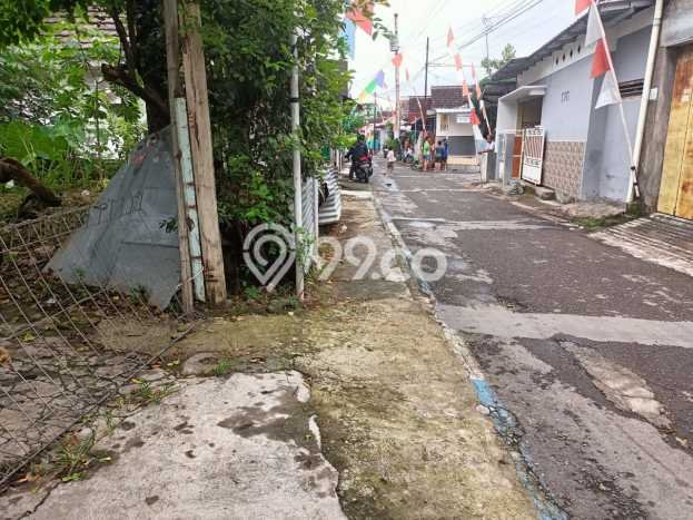 Kavling Tanah Dijual di Banjarsari Solo Spesifikasi 251m2 Kavling Tanah Dijual di Banjarsari Solo Spesifikasi 251m2