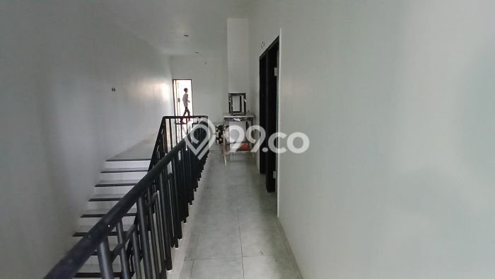 Ruko Komersial Disewakan di Solo Baru Solo Luas 400m2 Ruko Komersial Disewakan di Solo Baru Solo Luas 400m2
