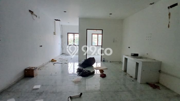 Ruko Komersial Disewakan di Solo Baru Solo Luas 400m2 Ruko Komersial Disewakan di Solo Baru Solo Luas 400m2