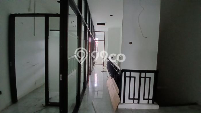 Ruko Komersial Disewakan di Solo Baru Solo Luas 400m2 Ruko Komersial Disewakan di Solo Baru Solo Luas 400m2
