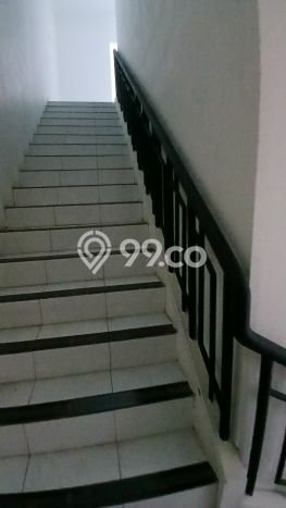 Ruko Komersial Disewakan di Solo Baru Solo Luas 400m2 Ruko Komersial Disewakan di Solo Baru Solo Luas 400m2