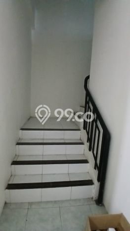 Ruko Komersial Disewakan di Solo Baru Solo Luas 400m2 Ruko Komersial Disewakan di Solo Baru Solo Luas 400m2