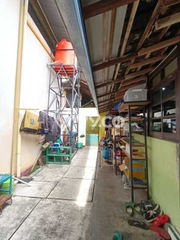 Siap Huni Hunian Elit 5 Kamar di Laweyan Dekat ke Mana Saja Siap Huni Hunian Elit 5 Kamar di Laweyan Dekat ke Mana Saja