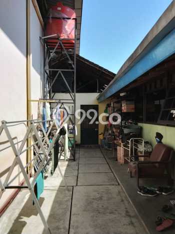 Siap Huni Hunian Elit 5 Kamar di Laweyan Dekat ke Mana Saja Siap Huni Hunian Elit 5 Kamar di Laweyan Dekat ke Mana Saja