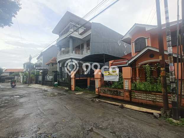 Rumah Luas Asri 4 KT Siap Pakai di Condong Catur Sleman Rumah Luas Asri 4 KT Siap Pakai di Condong Catur Sleman